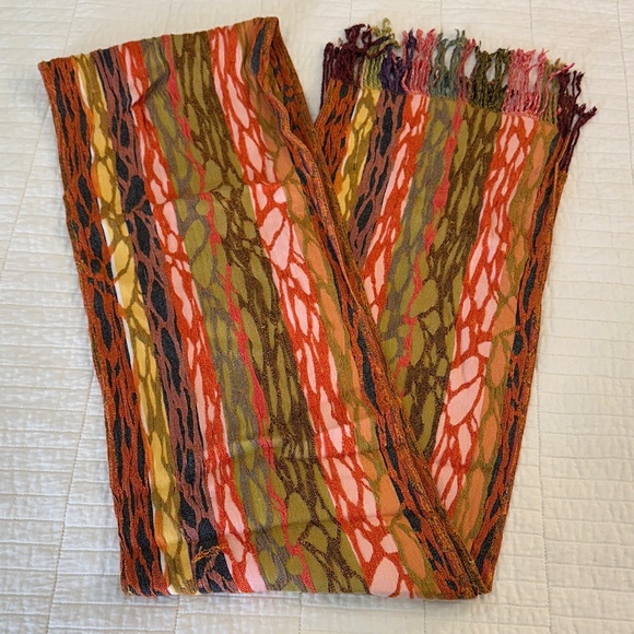 Tolani NWOT Colorful Striped Scarf - Picture 5 of 7